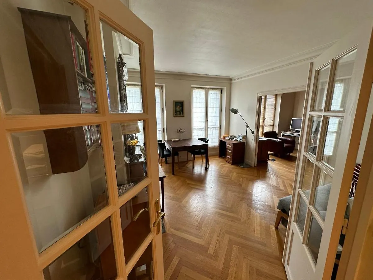 70 Sqm Apartment In 75008 Paris
