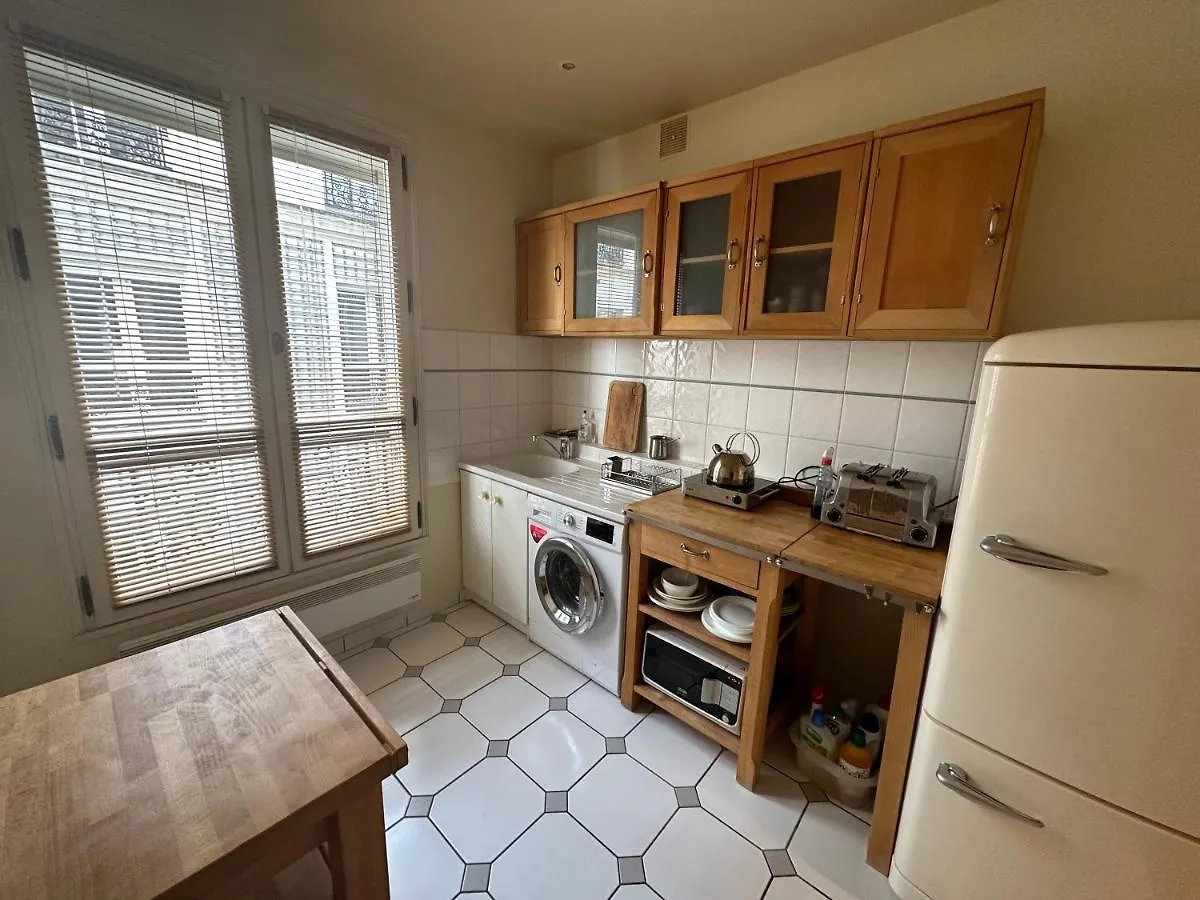 70 Sqm Apartment In 75008 Paris 0*,  France